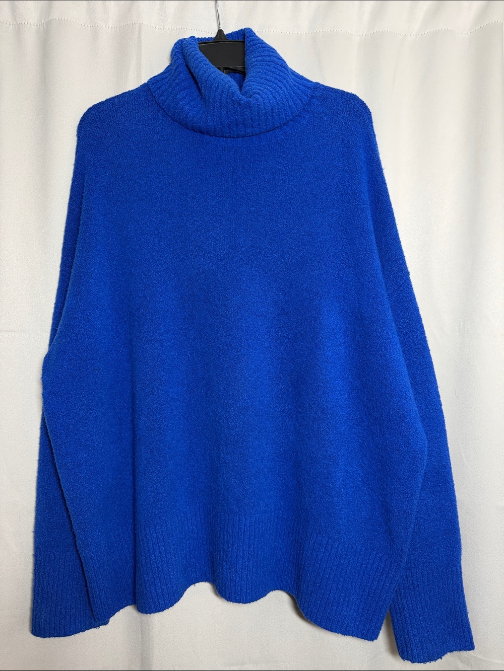 & Other Stories Oversize Turtleneck Cotton Blend Bright Royal Blue Sweater M